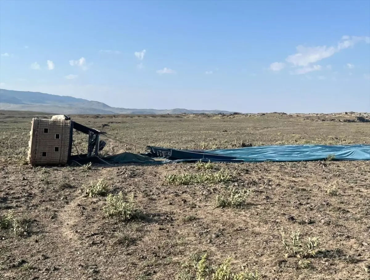 Sıcak Hava Balonu Kazası: Pilot Hayatını Kaybetti