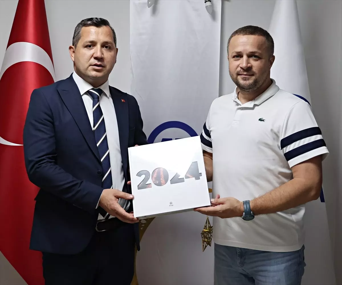 Özdemir\'den AA Müdürü\'ne Ziyaret