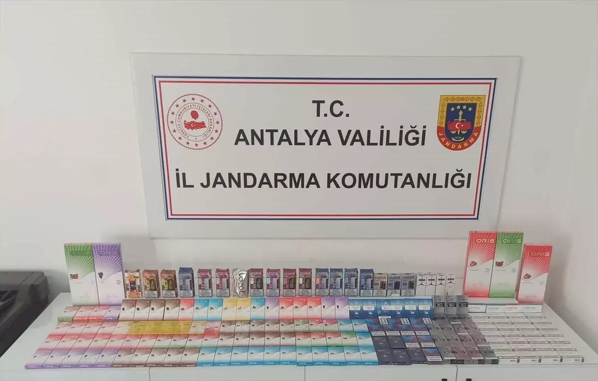 Alanya\'da Kaçak Ürünlere Baskın
