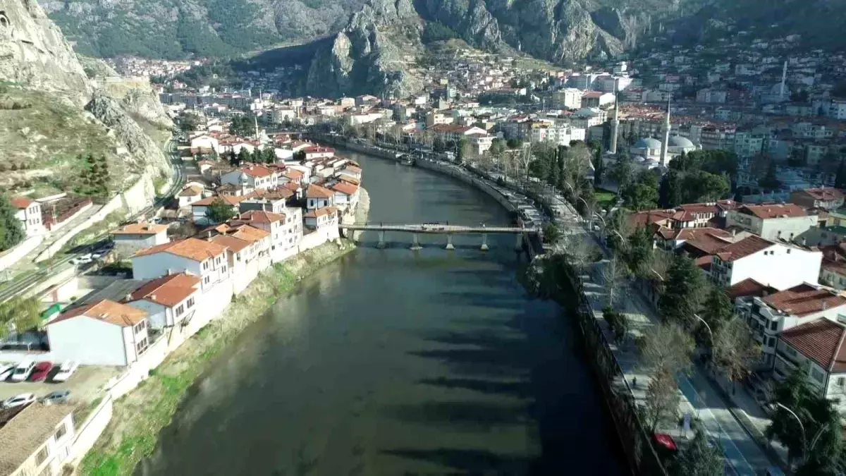 Amasya Valiliği\'nden 8 eğlence mekanına kapatma kararı