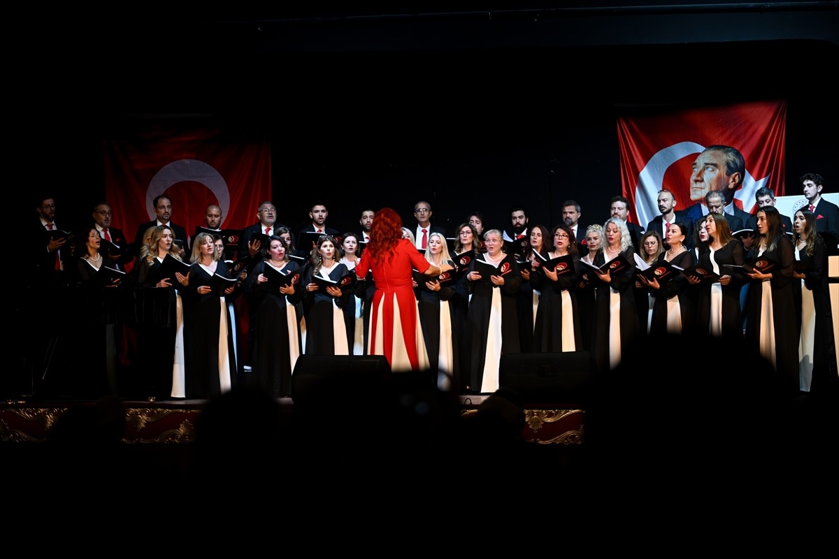 Ankara Kültür Yolu\'nda Koro Performansı