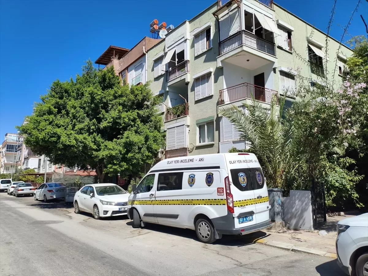 Kalp Kriziyle Ölen Baba 3 Gün Eve Bekledi