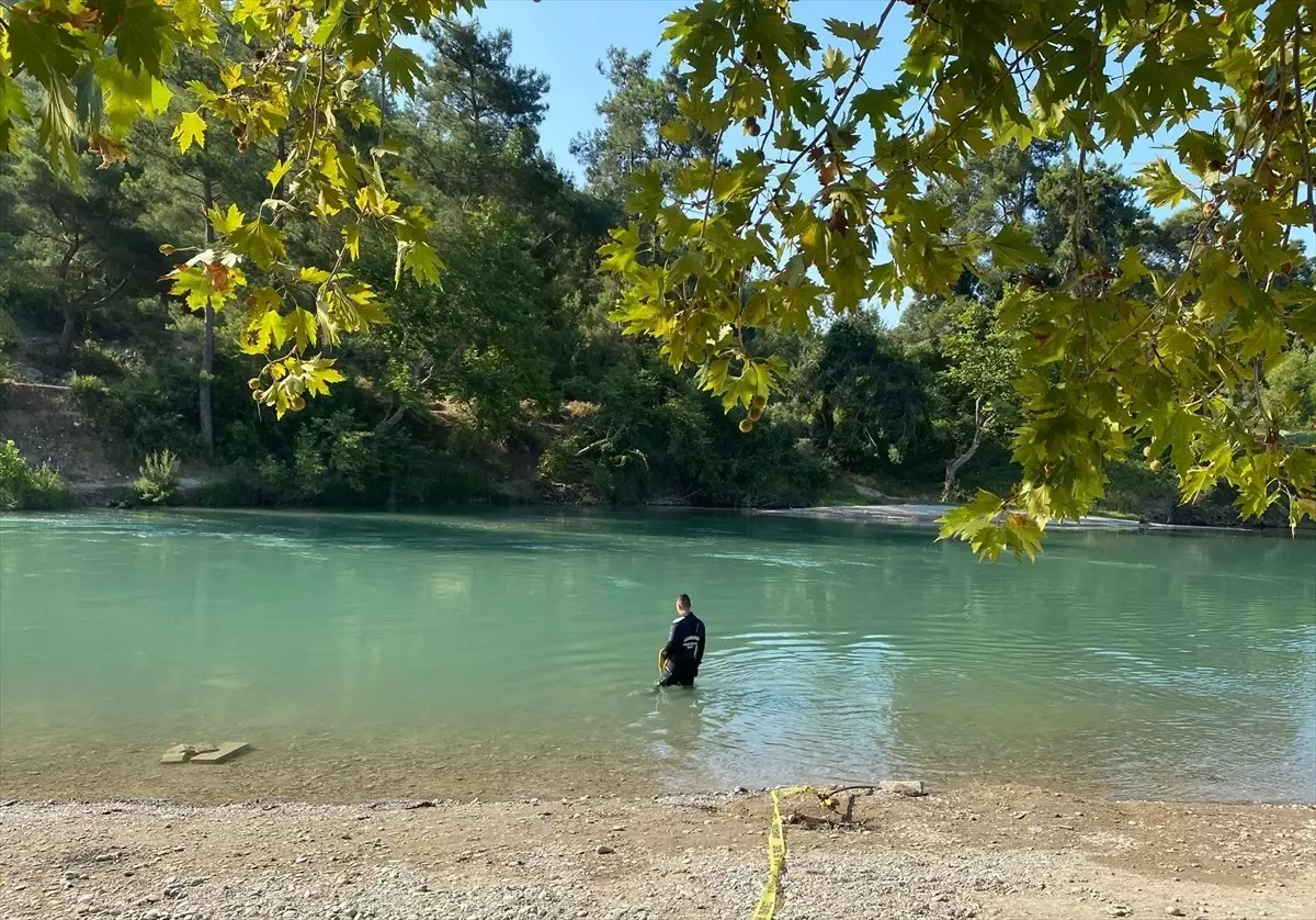 Antalya\'da 15 Yaşındaki Çocuk İçin Arama Çalışması