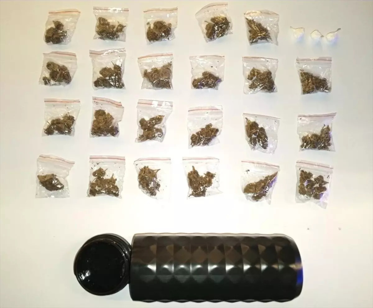 Antalya\'da 158 Şüpheli Yakalandı