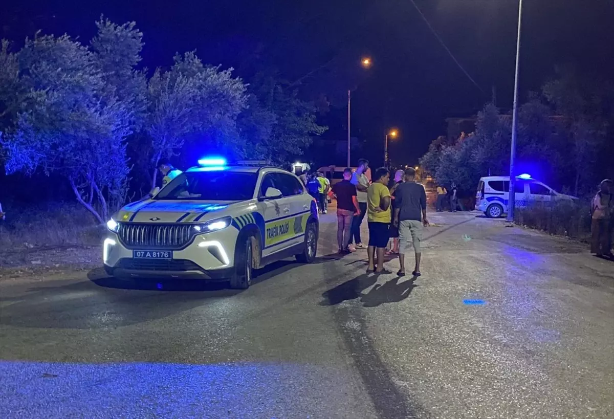 Antalya\'da Motosiklet Kazası: Genç Yaşamını Yitirdi