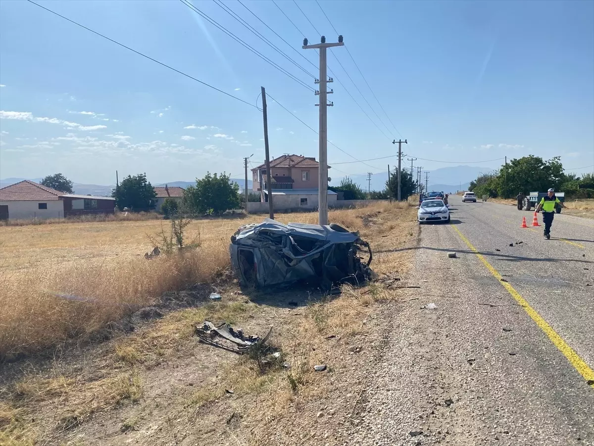 Korkuteli\'nde Otomobil Takla Attı: Sürücü Hayatını Kaybetti