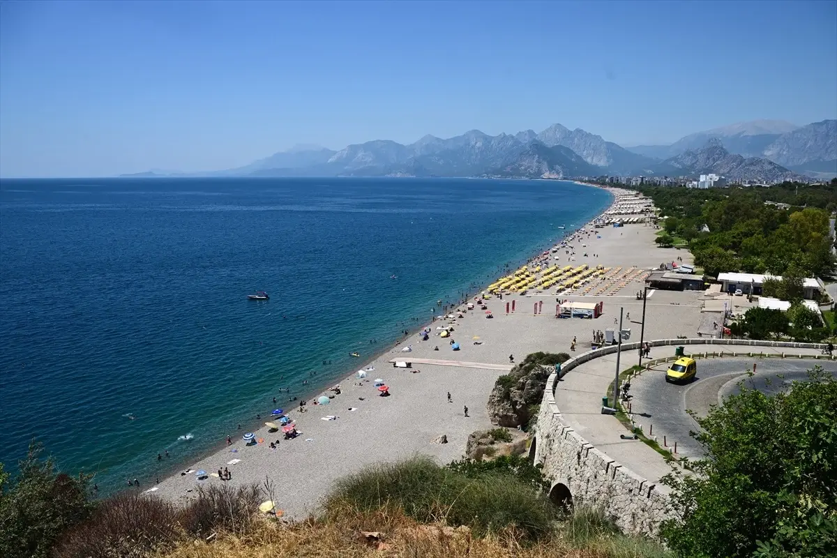 Antalya\'da Nem ve Sıcaklıkta Artış