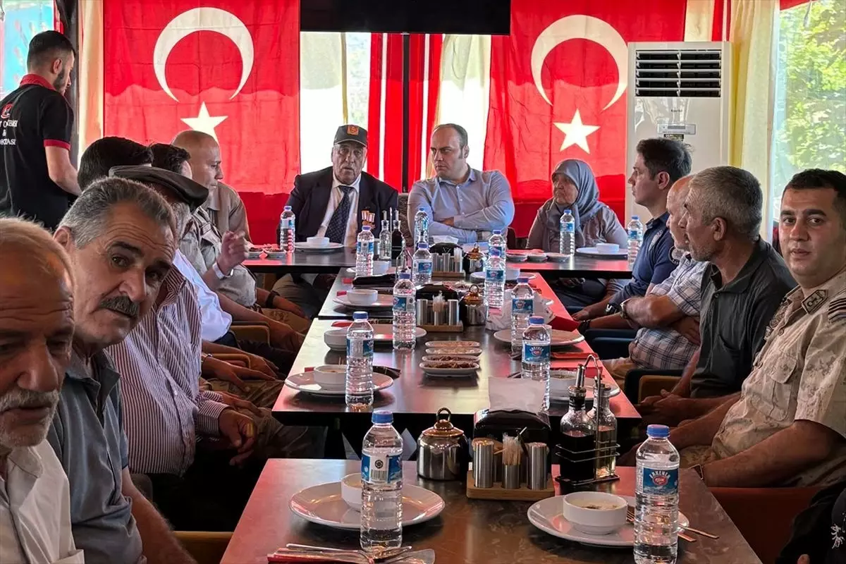 Araban\'da Gaziler Günü dolayısıyla yemek verildi