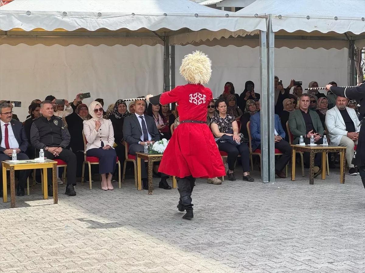 Ardahan\'da Yıl Sonu Sergisi