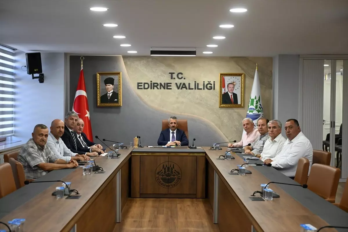 Edirne\'de Ari Damızlık Düve Üretim Merkezi Toplantısı