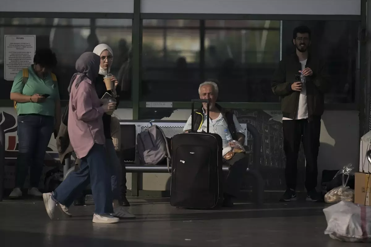 AŞTİ\'de Kurban Bayramı Yoğunluğu