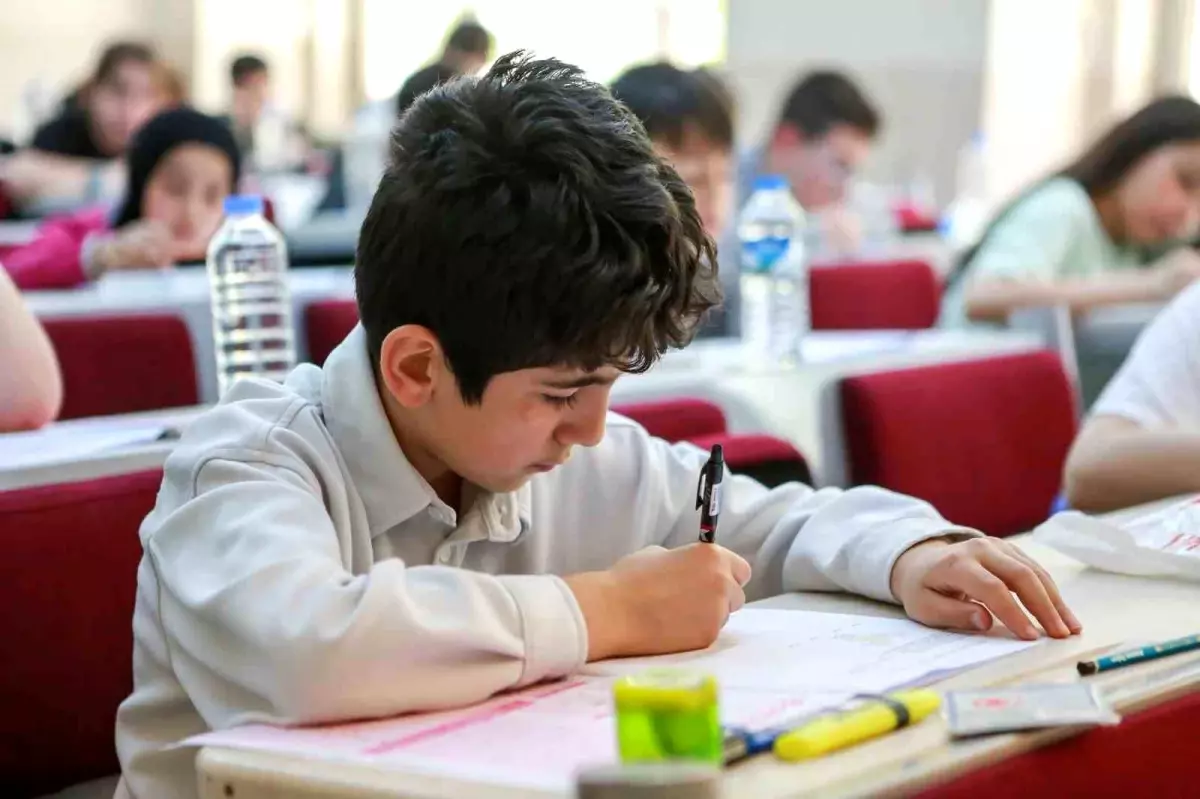 Atatürk Üniversitesi\'nde İlk Matematik Olimpiyatları