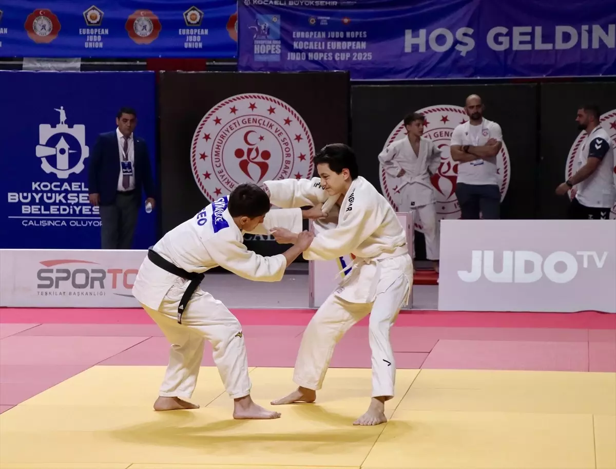 Avrupa Yıldızlar Judo Kupası, Kocaeli\'de başladı