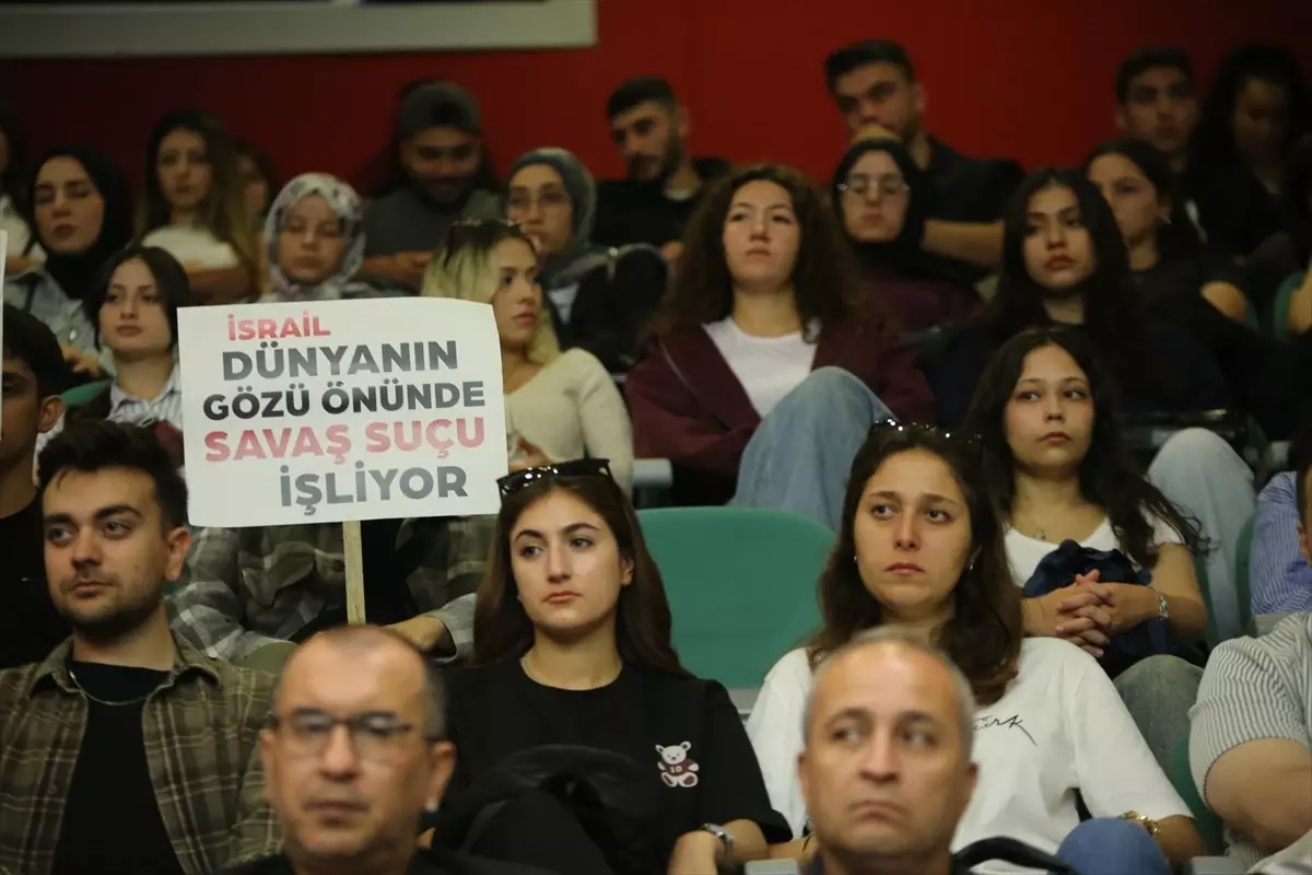 ADÜ\'de Filistin Konulu İlk Ders