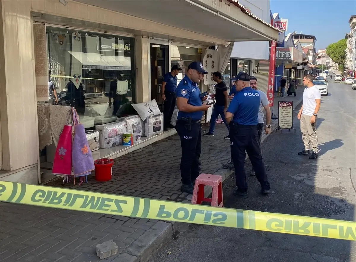 Boşanma Aşamasındaki Eşini Vuran Polis Gözaltına Alındı