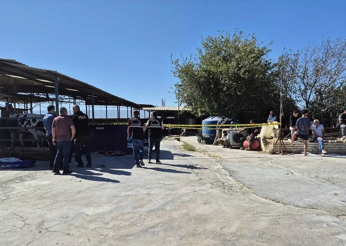 Süt kamyonunun altında kalan 3 yaşındaki çocuk hayatını kaybetti