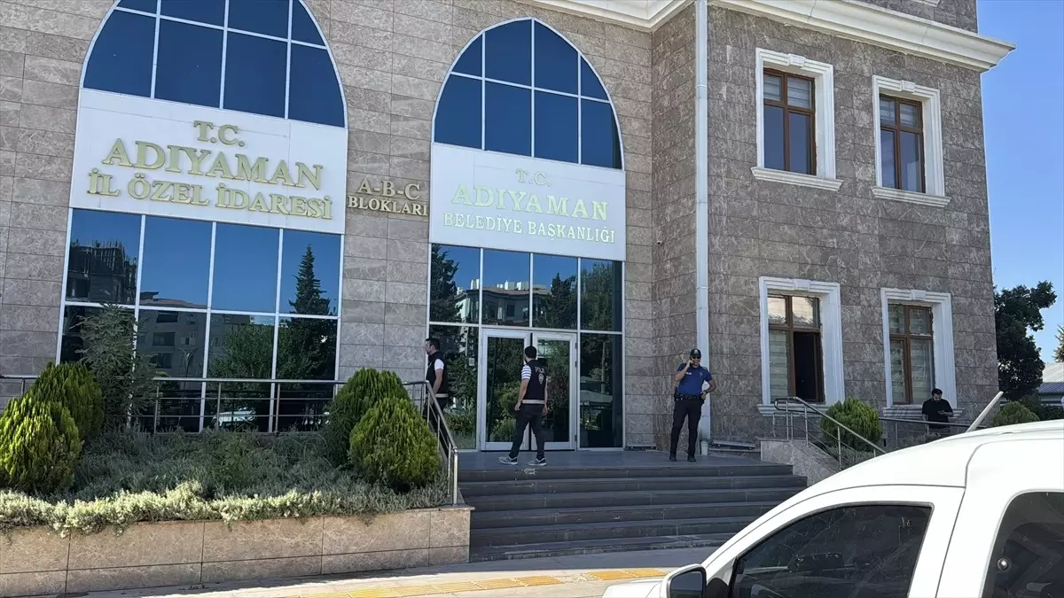 Belediyelerde Suç Örgütü Operasyonu
