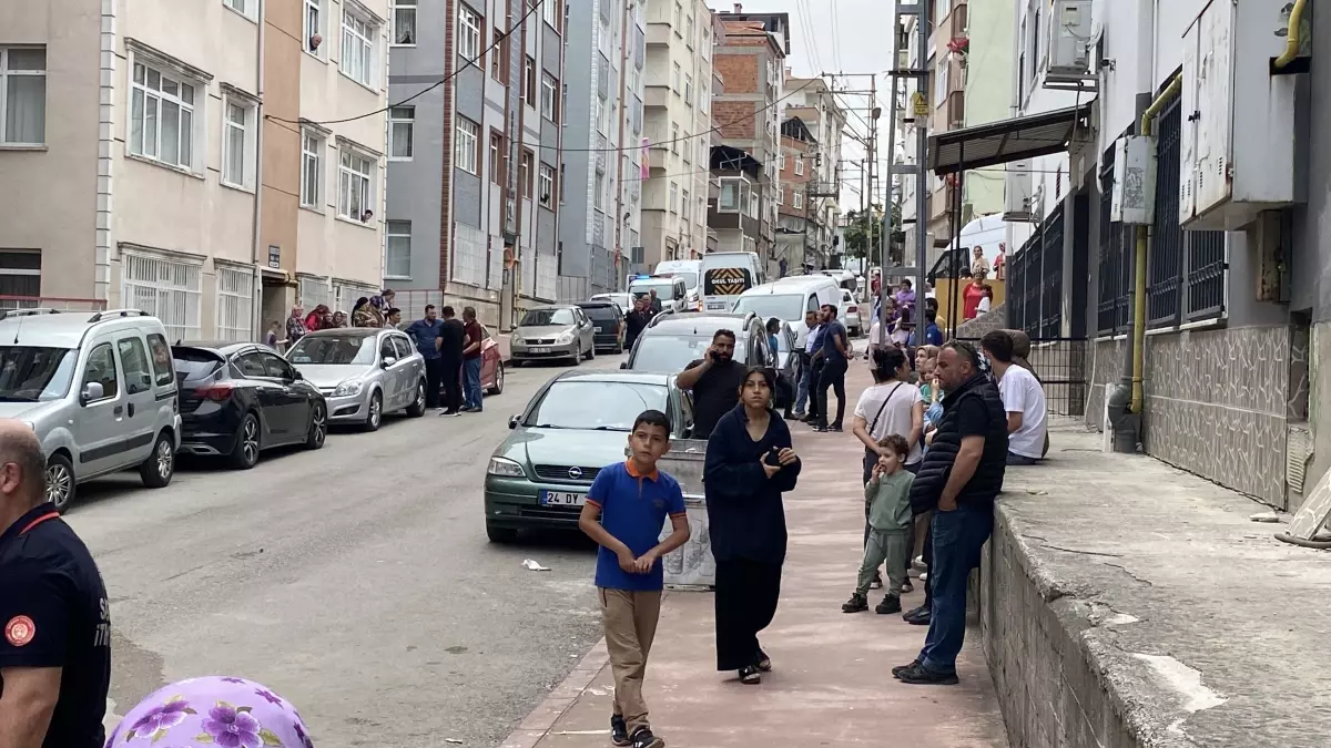 Samsun\'da Ev Yangını: Genç Gözaltına Alındı
