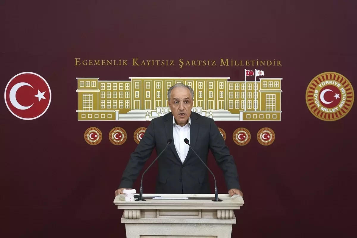 Yeneroğlu: Düşen Doğum Oranları Ekonomiyle İlişkili