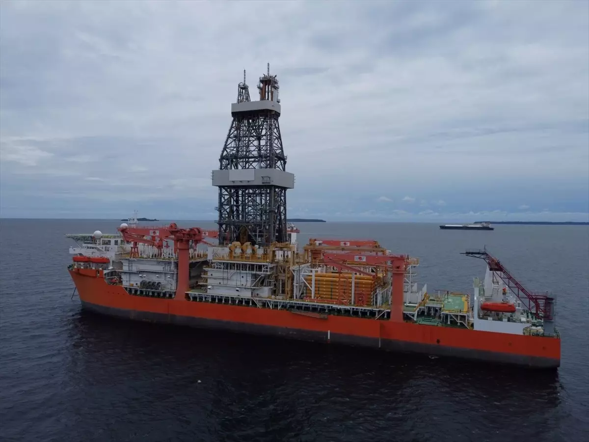 Türkiye\'ye Yeni Sondaj Gemileri