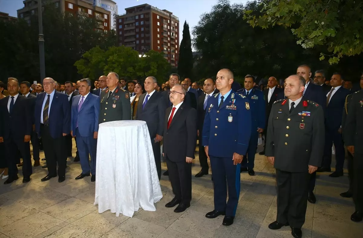 Bakü\'de 30 Ağustos Zaferi Kutlaması