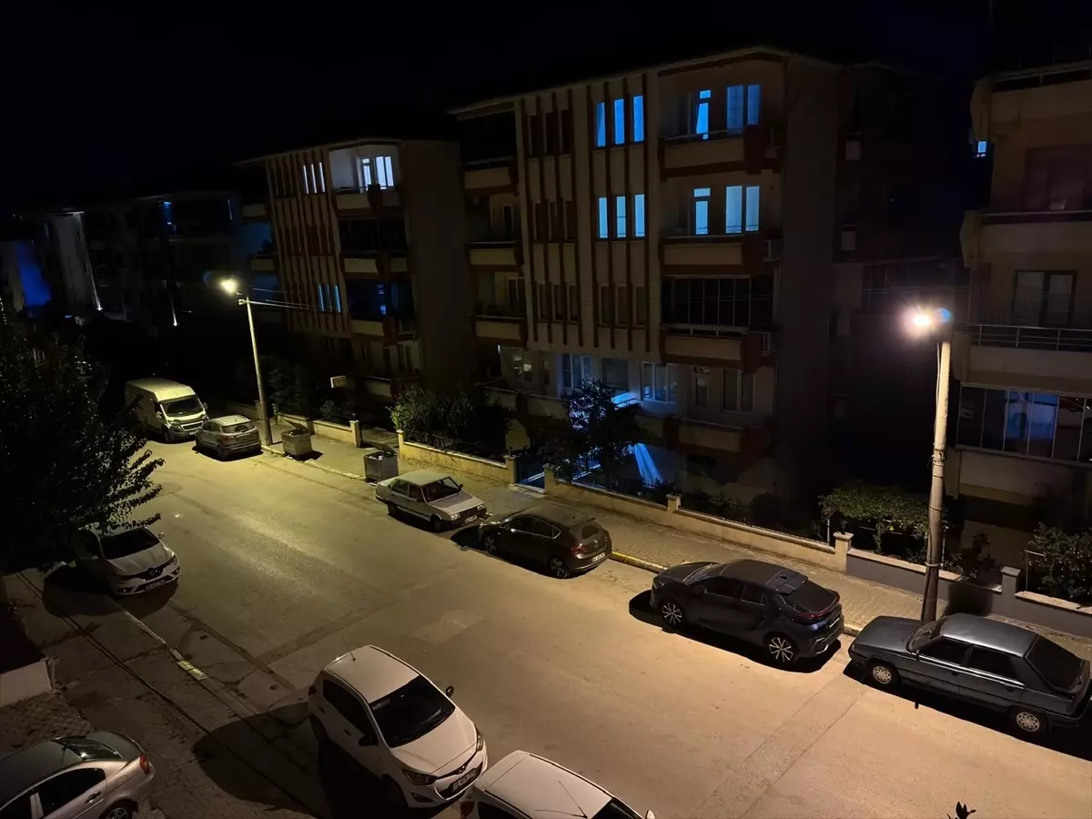 Sındırgı\'da 4,9 Büyüklüğünde Deprem