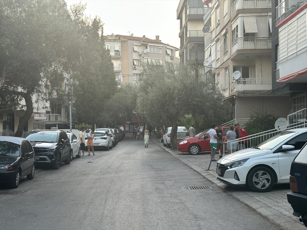 Sındırgı\'da 6,1 Büyüklüğünde Deprem