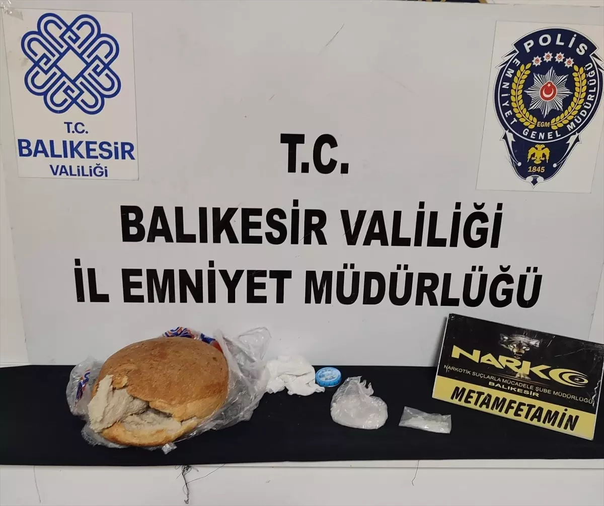 Balıkesir\'de Ekmekte Uyuşturucu Ele Geçirildi