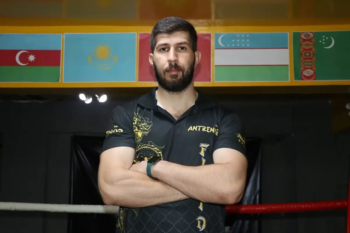 Erol Efe Evsine\'den Wushu\'da Bronz Madalya