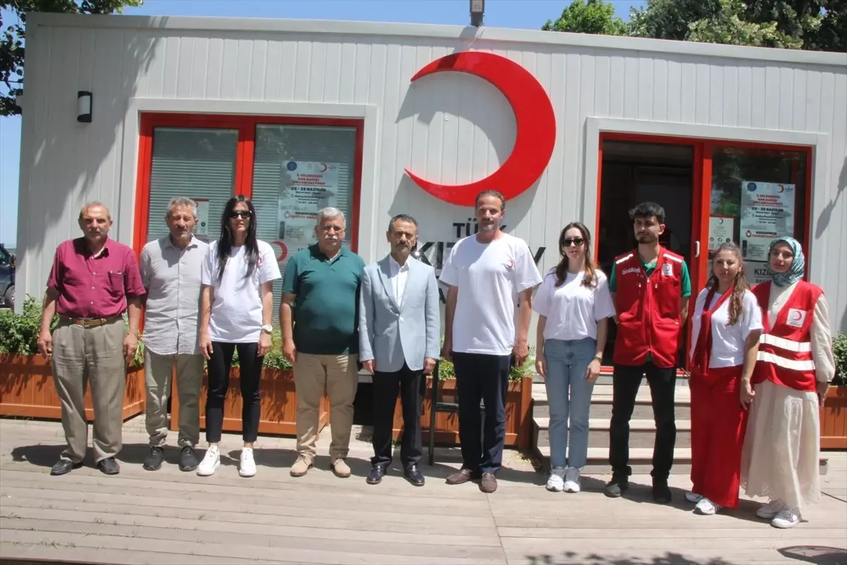 Kızılay\'dan Kan Bağışı Etkinliği