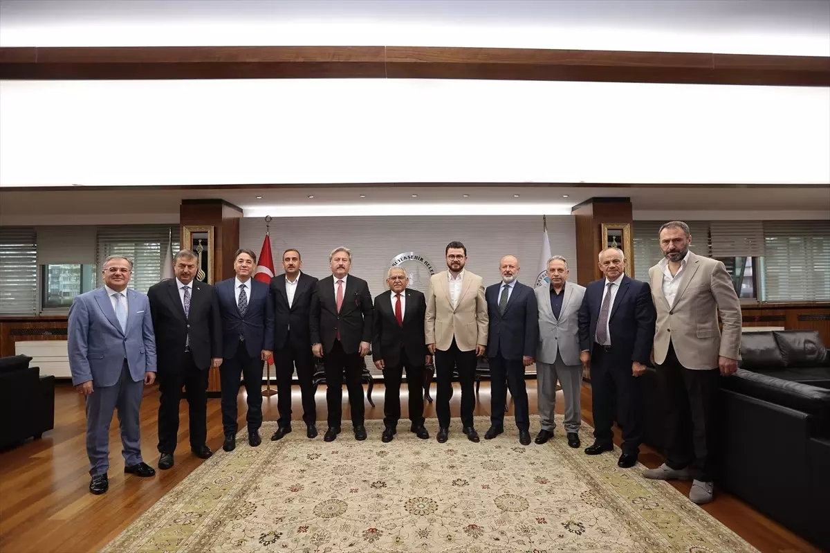 Kayseri\'de Belediye Başkanları İstişare Toplantısı