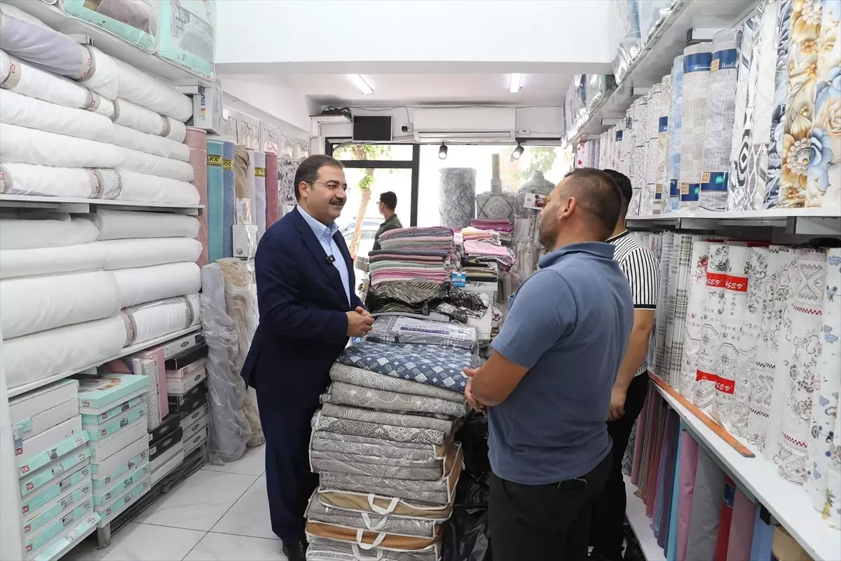 Canpolat, Devteyşti Mahallesi\'nde Esnafla Buluştu