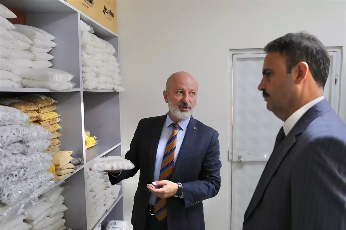 Başkan Çolakbayrakdar\'dan Kaymakama Ziyaret