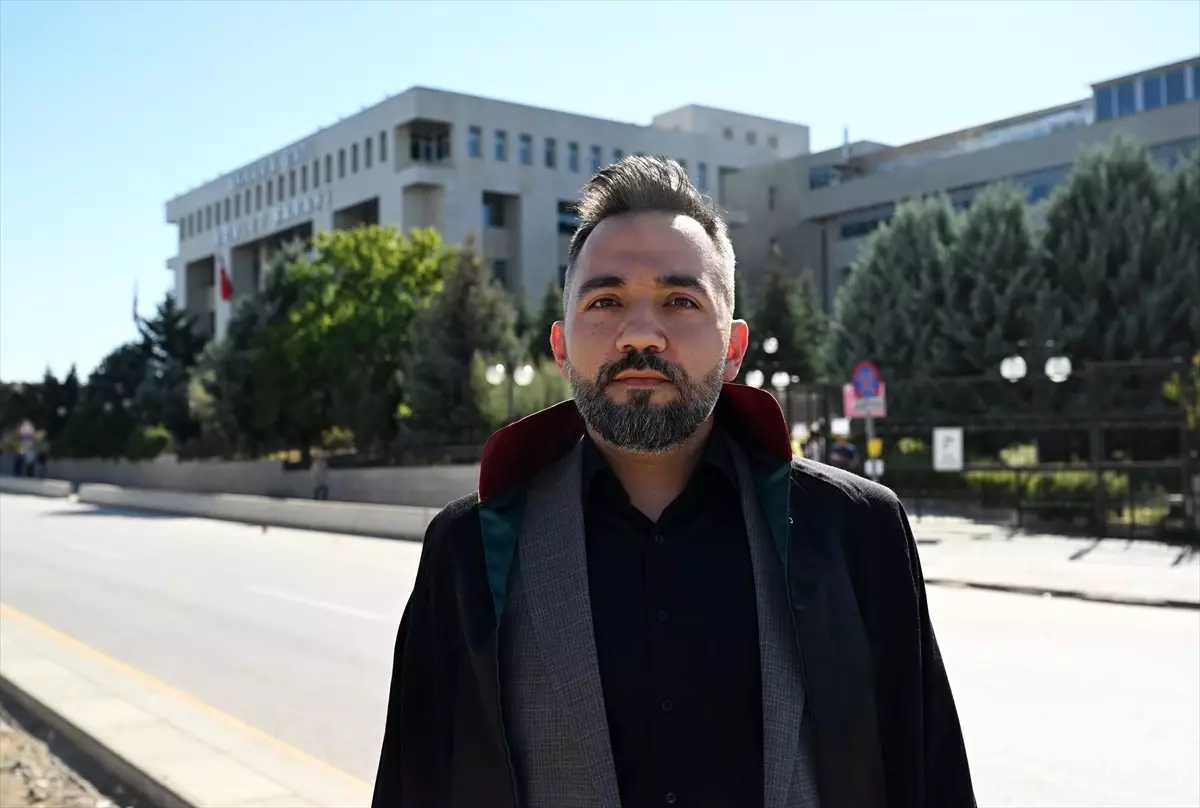 Taksici Trafikte Darbedildi
