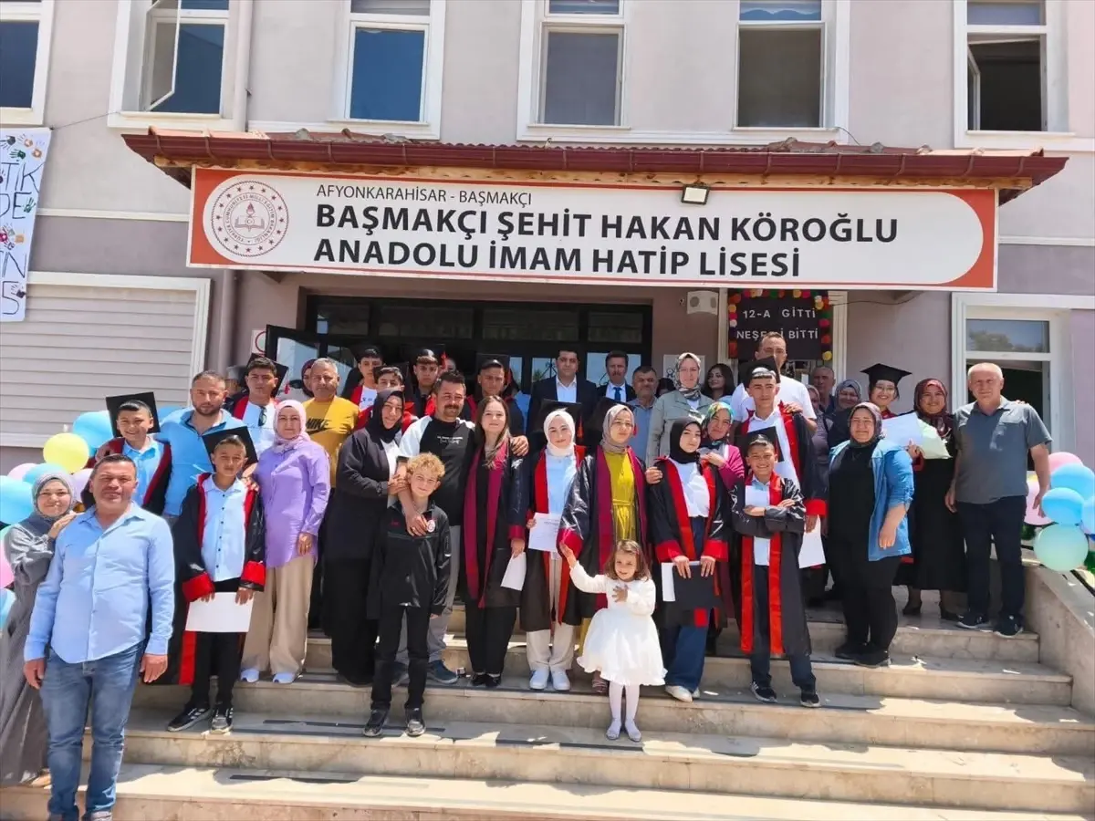 Başmakçı\'da mezuniyet töreni yapıldı