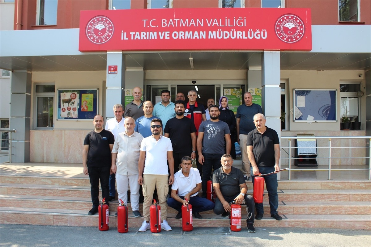 Batman\'da Yangın Söndürme Eğitimi