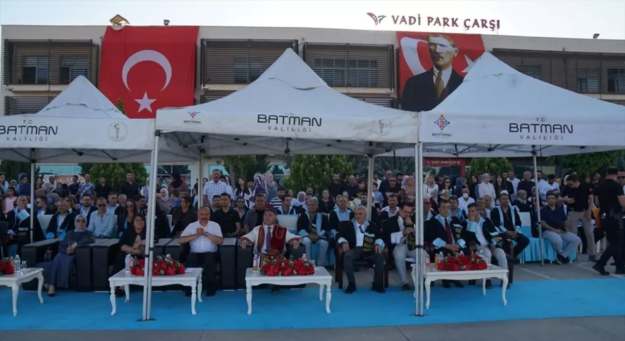 BATÜ Mezuniyet Töreni Gerçekleştirildi