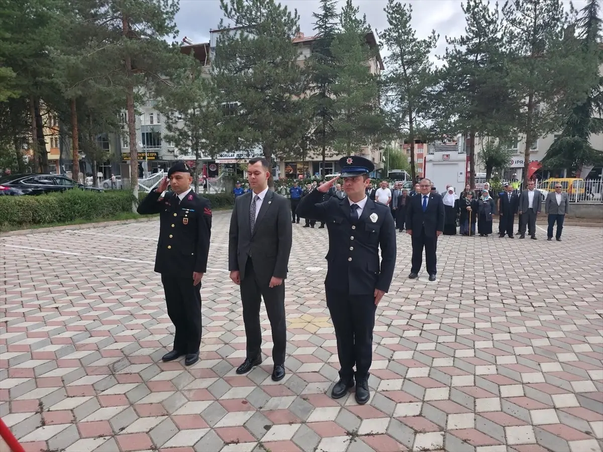 Bayat\'ta Gaziler Günü Töreni
