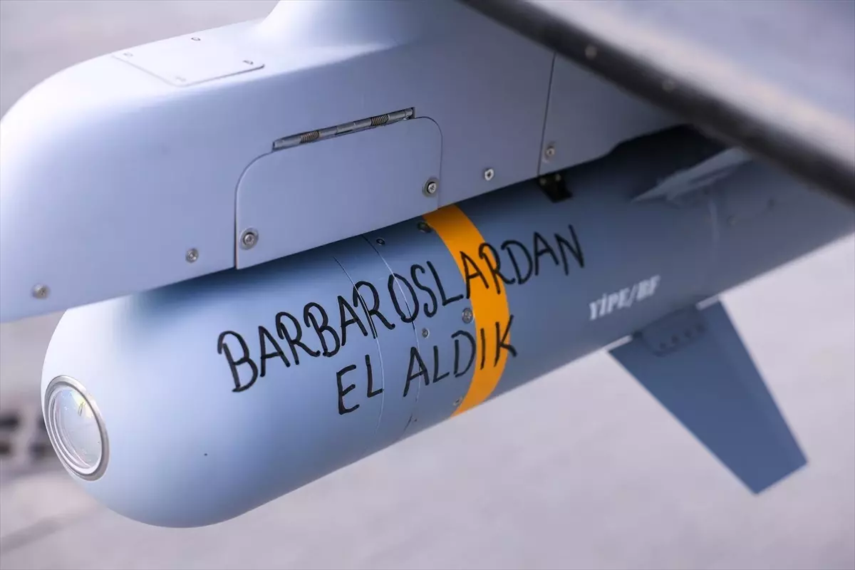 Bayraktar TB3 SİHA, TCG Anadolu\'da 100 Sortiyeyi Aştı