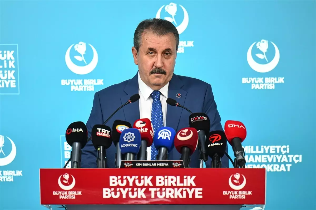 Destici\'den Orman Yangınları ve Toplu Sözleşme Açıklamaları