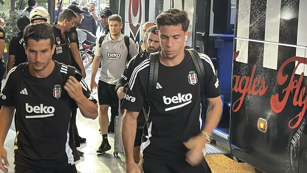 Beşiktaş Kayseri\'ye Gitti