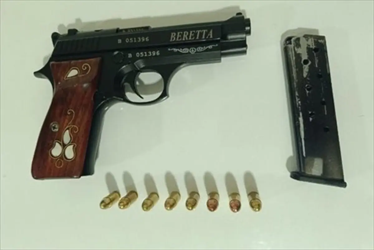 Bingöl\'de Ruhsatsız Tabanca Ele Geçirildi