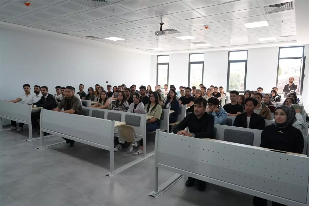 Bingöl Üniversitesi\'nde Filistin ve Gazze Dersi
