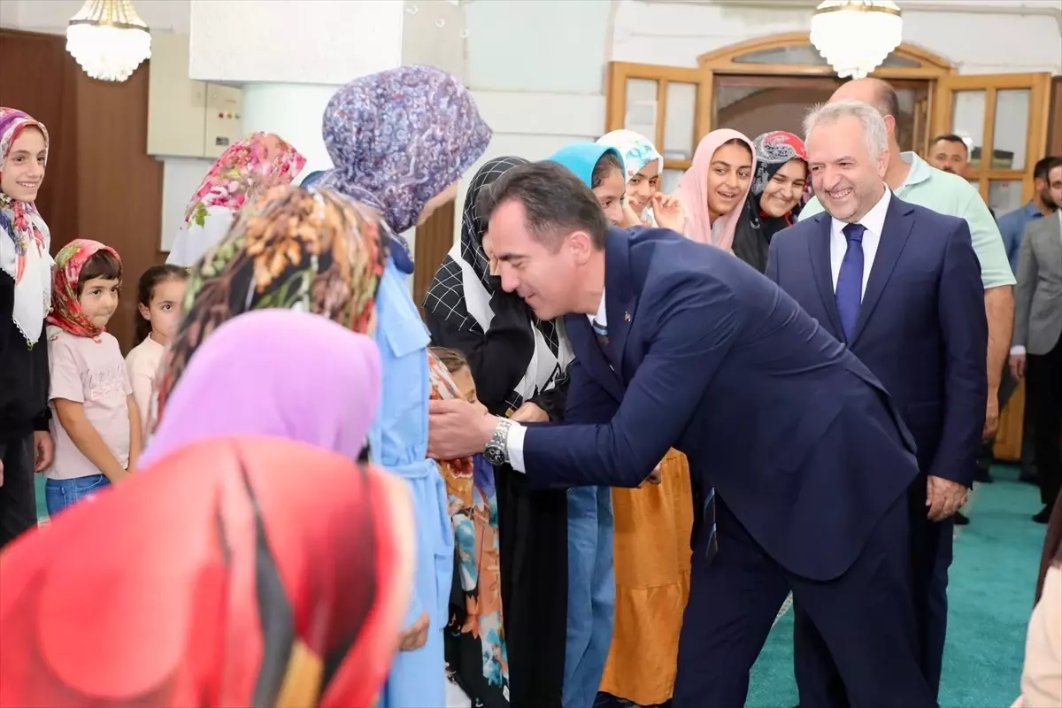 Vali Karakaya, Kur\'an Kursu Öğrencileriyle buluştu