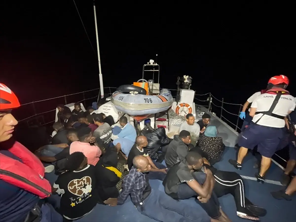 Bodrum\'da 35 Düzensiz Göçmen Kurtarıldı