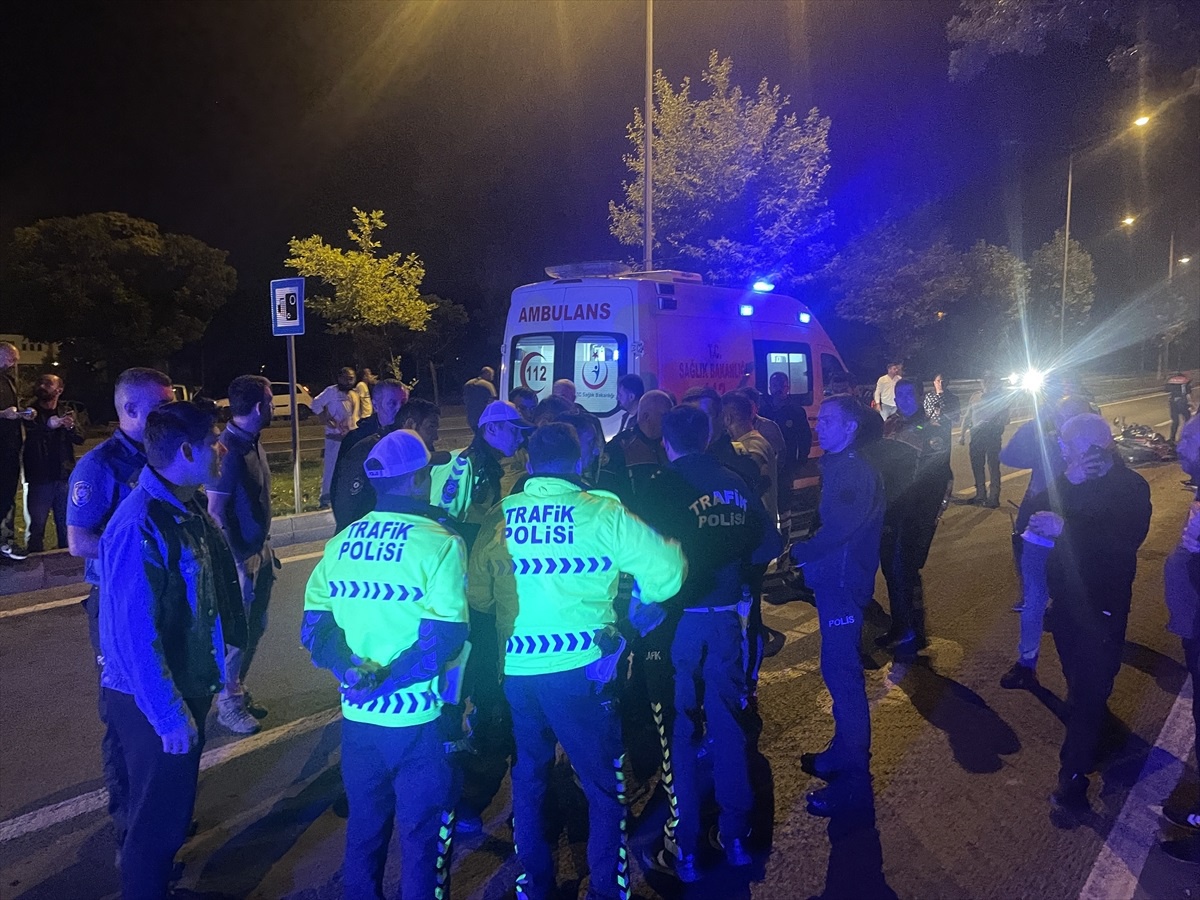 Bolu\'da Motosiklet Kazası: 4 Yunus Polisi Yaralandı