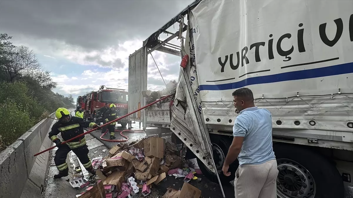 Bolu Otoyolunda Tır Yangını