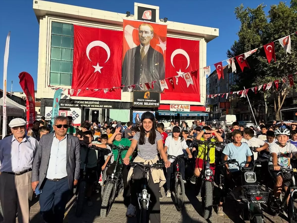 Bucak\'ta Bisiklet Turu Etkinliği