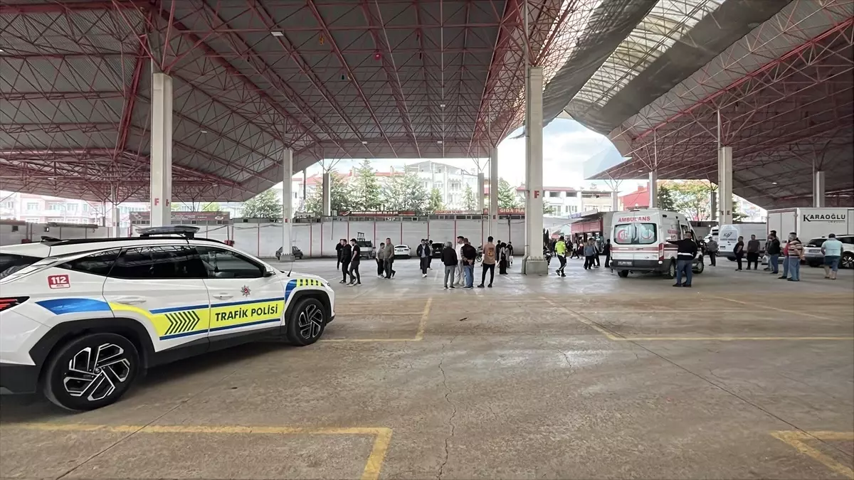 Burdur\'da Motosiklet Kazası: 2 Yaralı