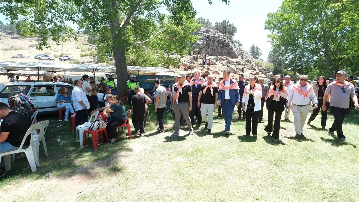 Çavdır\'da Cura, Domates ve Yayla Şenliği